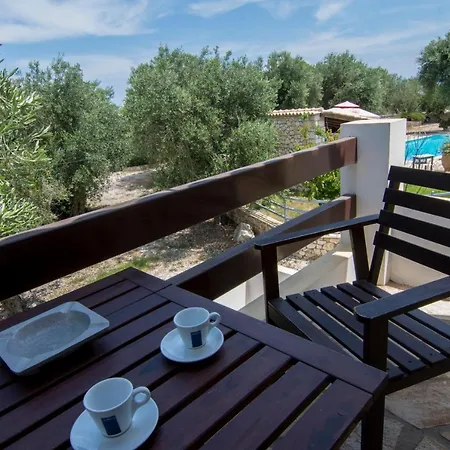 Elaia Suites&apartments No.6 *