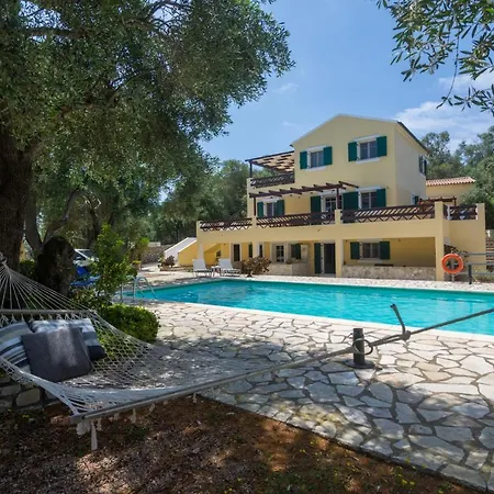 Elaia Suites&apartments No.6 *